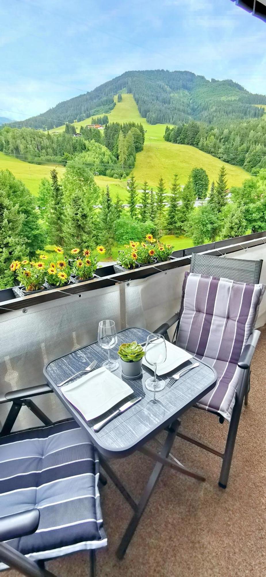 Maria Alm - Cozy & Modern Apartment Mountain View Saalfelden Bagian luar foto